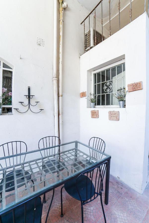 Traditional Apt Close To The Duomo - Private Yard! Флоренция Экстерьер фото